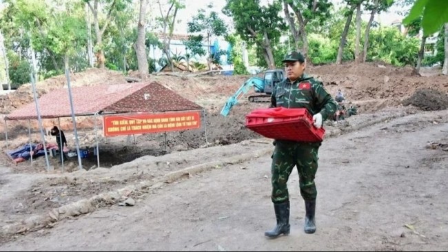 ເກັບໂຮມອັດຖິນັກຮົບຜູ້ເສຍສະລະຊີວິດເພື່ອຊາດເກືອບ 500 ຊຸດ ຢູ່ສວນສາທາລະນະ ເລທິຣຽງ