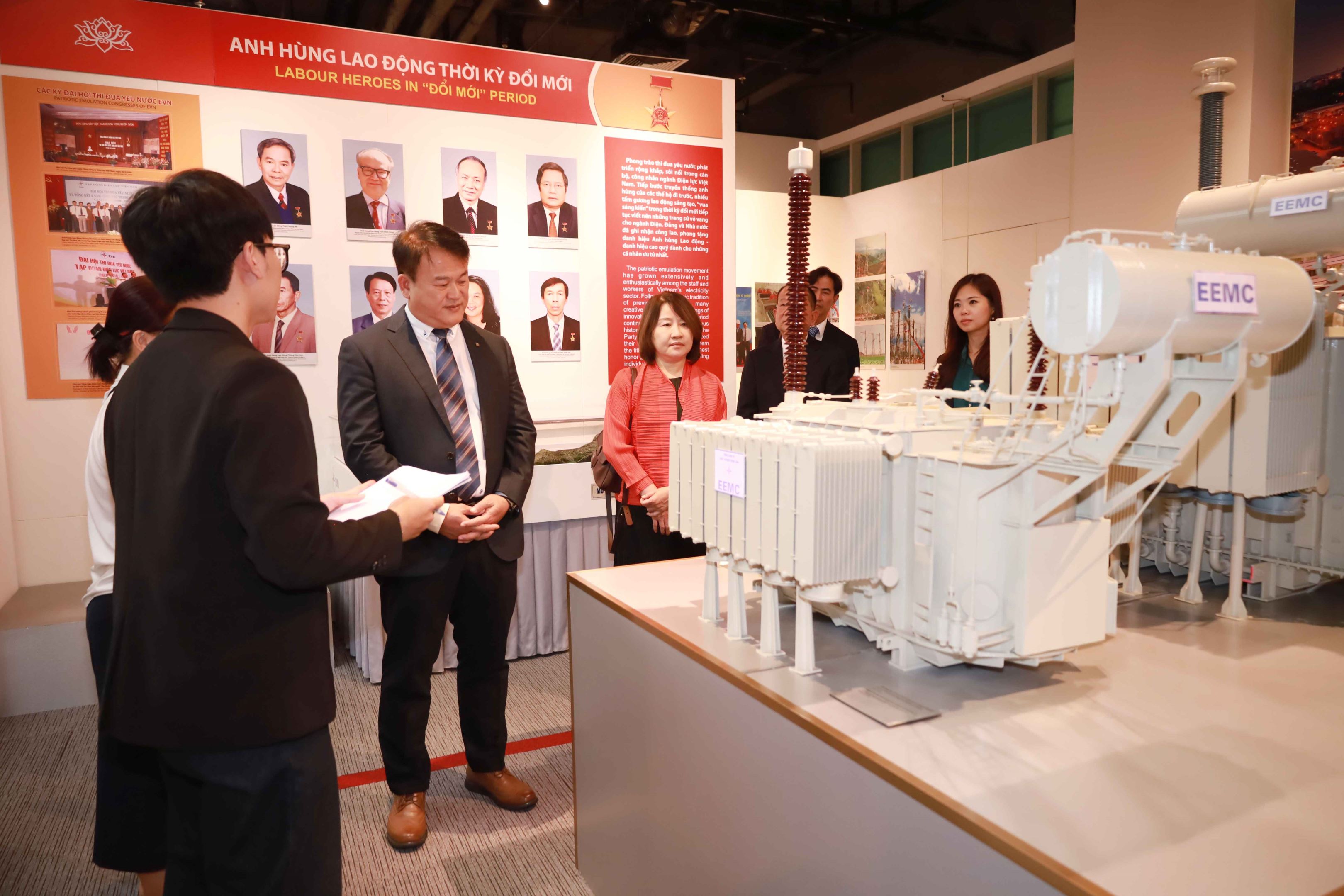 越南电力工会与中国台湾地区电力工会交流能源转型与用工保障经验