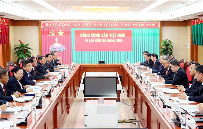Việt Nam - Lào tăng cường hợp tác chuyển đổi số trong công tác kiểm tra