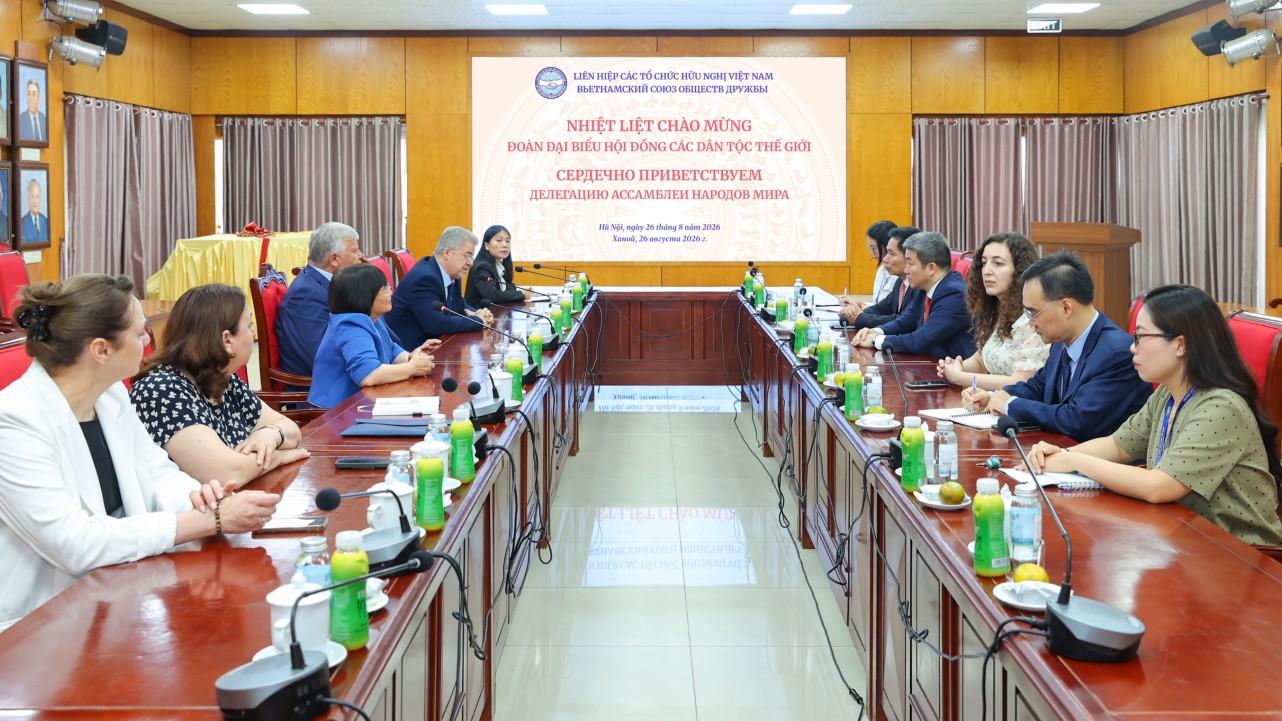 Liên hiệp các tổ chức hữu nghị Việt Nam và Hội đồng nhân dân thế giới duy trì hợp tác thường xuyên