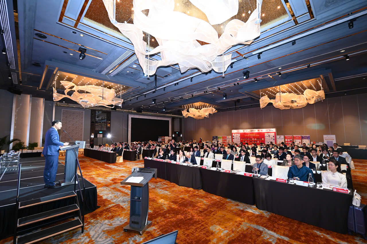 Từ Singapore đến Việt Nam: LPF FUND hướng tới hình thành cộng đồng vốn ESG ASEAN cho nông nghiệp bền vững Từ Singapore đến Việt Nam: LPF FUND hướng tới hình thành cộng đồng vốn ESG ASEAN cho nông nghiệp bền vững