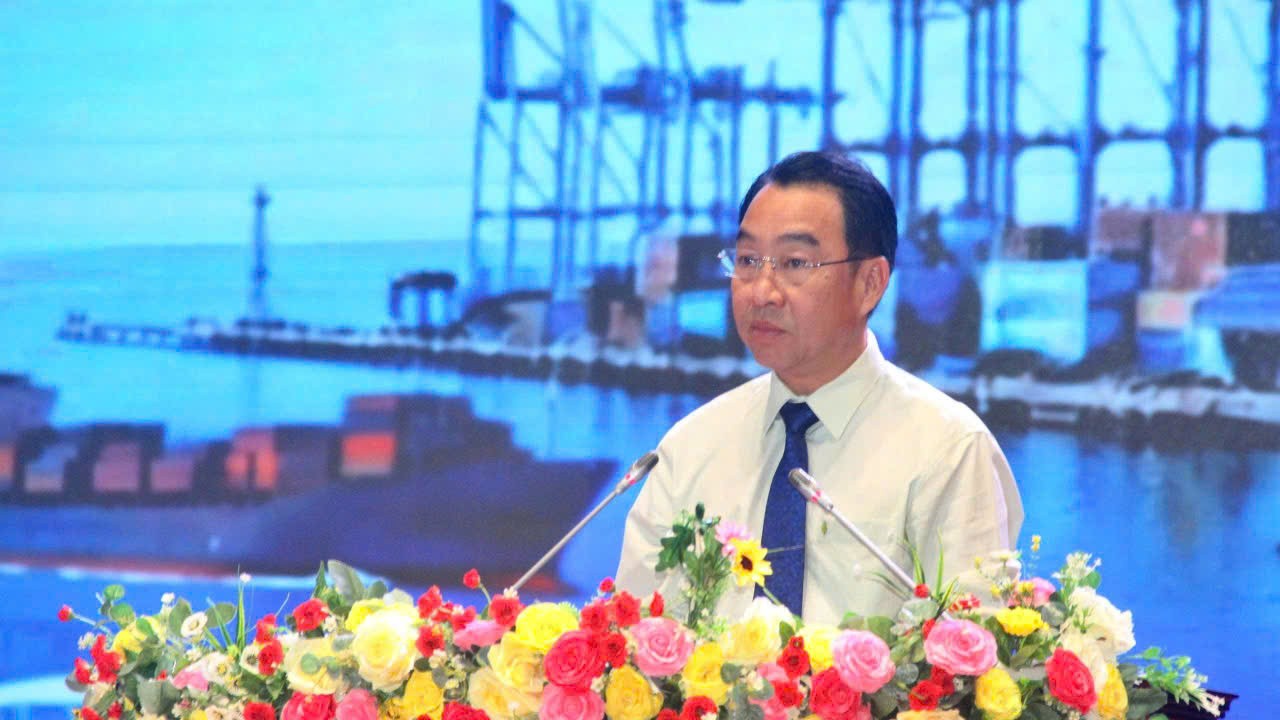 Cà Mau hướng tới trở thành cực tăng trưởng mới của vùng Đồng bằng sông Cửu Long Cà Mau hướng tới trở thành cực tăng trưởng mới của vùng Đồng bằng sông Cửu Long