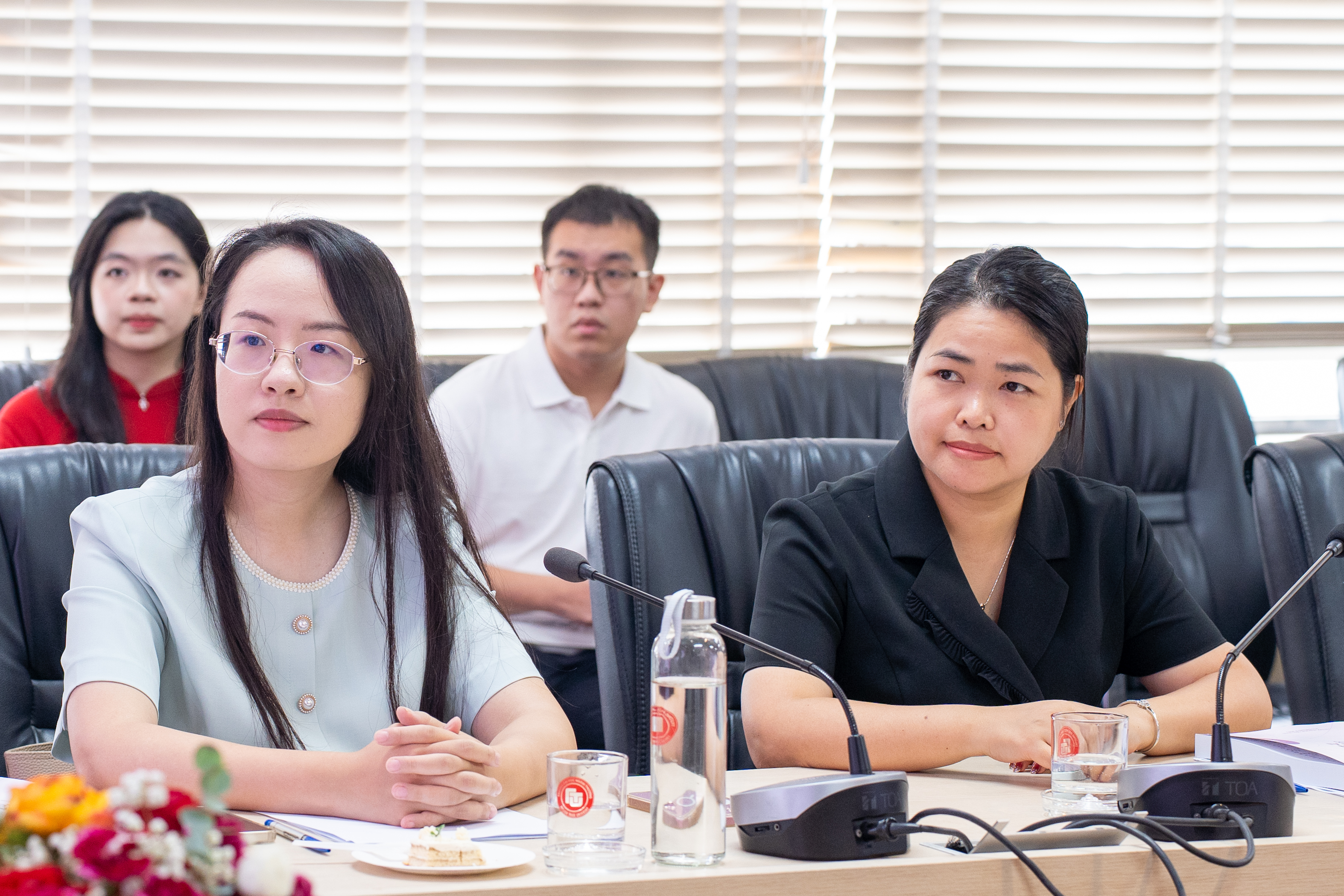 Sinh viên Việt-Trung trao đổi về vấn đề nhân văn trong thời đại AI Sinh viên Việt-Trung trao đổi về vấn đề nhân văn trong thời đại AI
