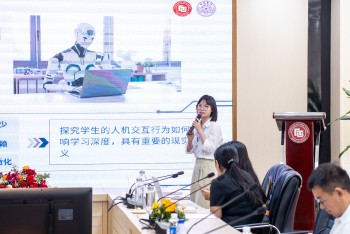 Sinh viên Việt-Trung trao đổi về vấn đề nhân văn trong thời đại AI