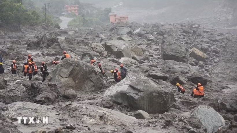 Lũ quét tại biên giới Nepal - Trung Quốc: Xác minh thông tin hai công dân Việt Nam