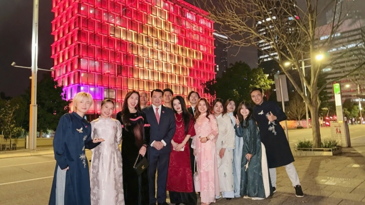 越南国庆日成为海外越侨与国际友人共同的情感纽带 越南国庆日成为海外越侨与国际友人共同的情感纽带