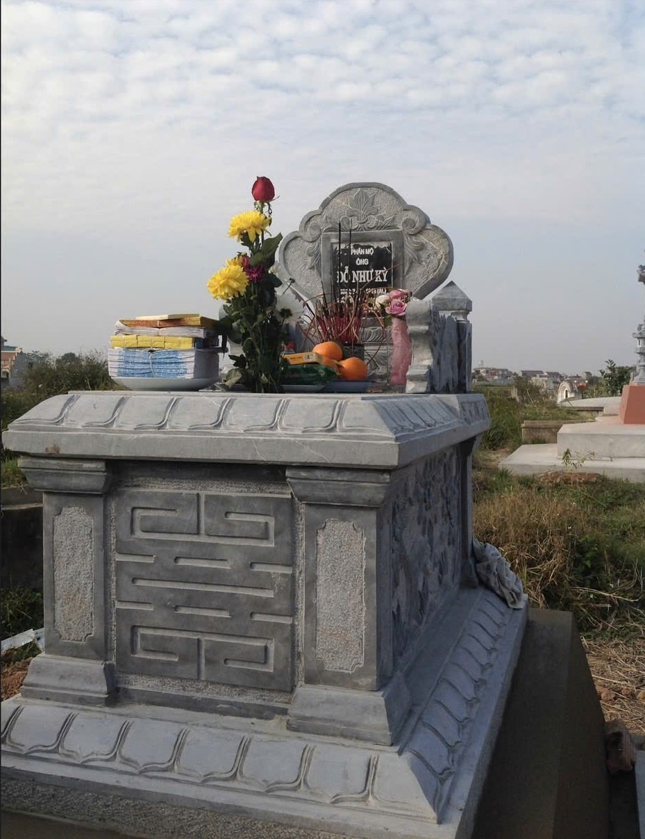 Phần mộ ông Đỗ Như Kỳ, cha của Thượng nghị sĩ Lae Dilokvidhyarat, tại quê nhà Ninh Bình. (Ảnh: NVCC)