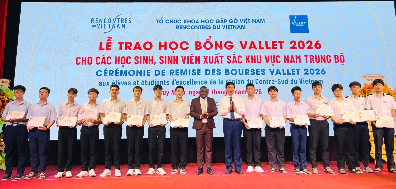 ນັກຮຽນ, ນັກສຶກສາ 529 ຄົນ ຢູ່ 5 ແຂວງ, ນະຄອນ ໄດ້ຮັບທຶນການສຶກສາ Vallet ປີ 2026
