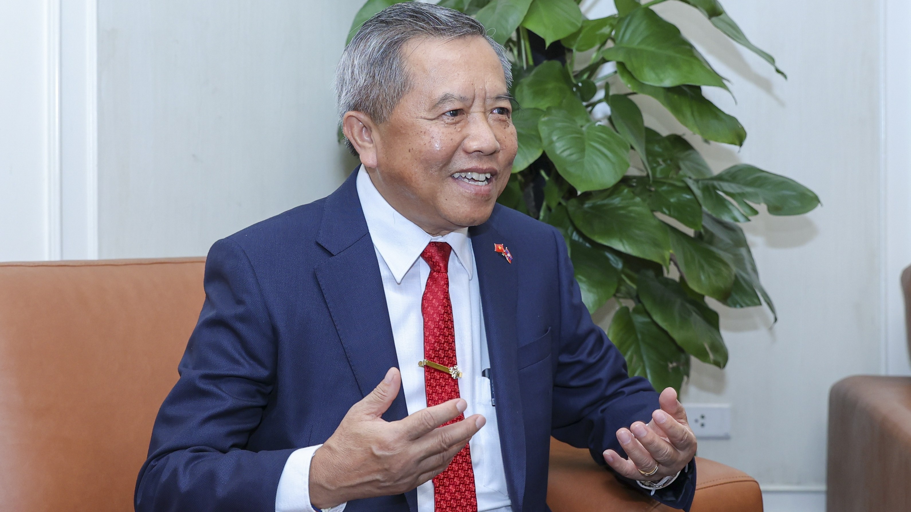Hội hữu nghị Lào - Việt Nam chúc mừng Đại hội Liên hiệp các tổ chức hữu nghị Việt Nam