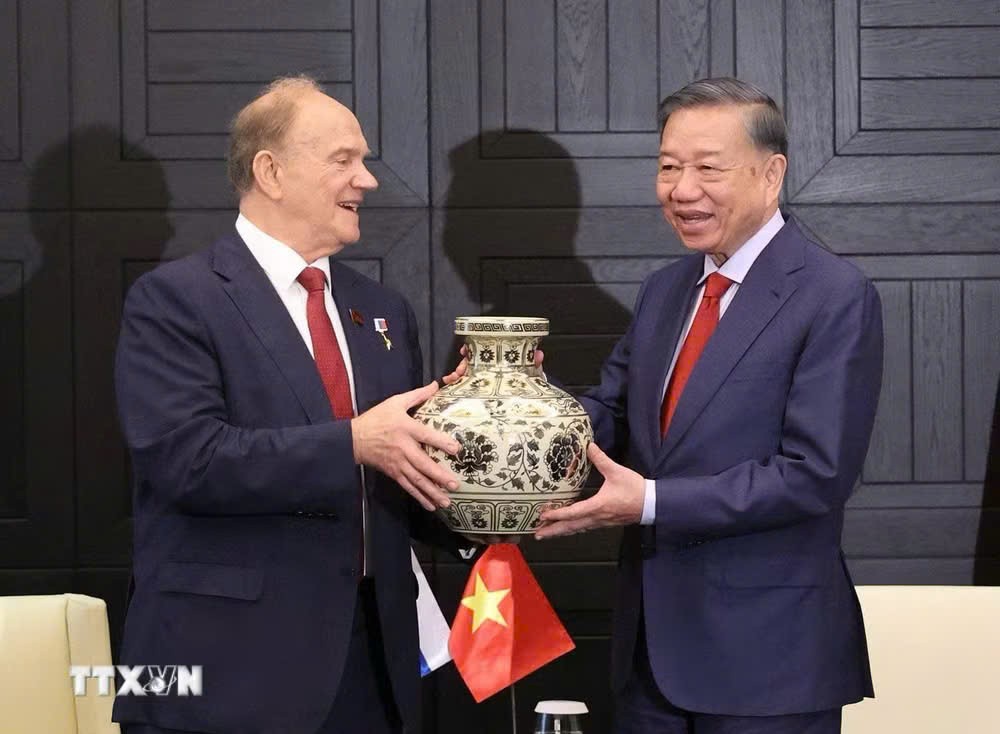 Tổng Bí thư, Chủ tịch nước Tô Lâm tiếp Chủ tịch Đảng Cộng sản Liên bang Nga