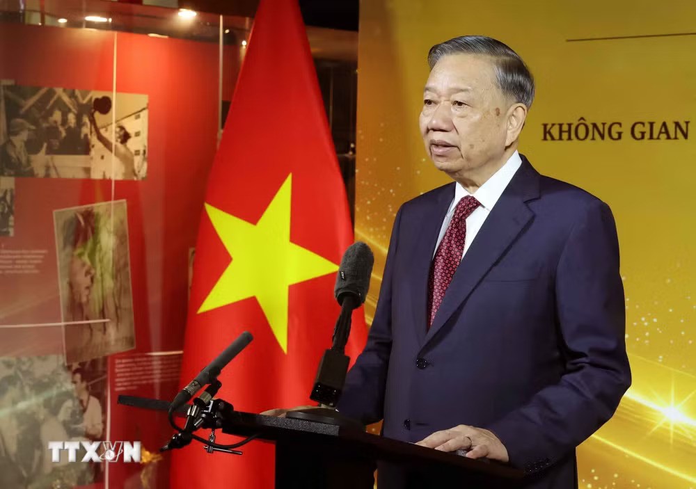 https://www.vietnamplus.vn/tong-bi-thu-chu-tich-nuoc-to-lam-du-chuong-trinh-khai-truong-khong-gian-di-san-va-ket-noi-van-hoa-viet-nga-post1134970.vnp?gidzl=SEjP60AghM1zzraN3xobPd3xLnCKw_PWEwrN4q7ffp9e_bHAHBZqRZtp2KyLjVvkPgTT5ZHASyL02wsfQW https://www.vietnamplus.vn/tong-bi-thu-chu-tich-nuoc-to-lam-du-chuong-trinh-khai-truong-khong-gian-di-san-va-ket-noi-van-hoa-viet-nga-post1134970.vnp?gidzl=SEjP60AghM1zzraN3xobPd3xLnCKw_PWEwrN4q7ffp9e_bHAHBZqRZtp2KyLjVvkPgTT5ZHASyL02wsfQW