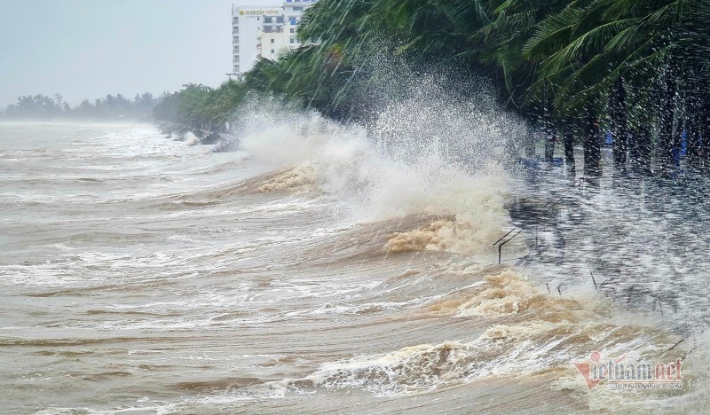 One or two storms could affect Vietnam’s mainland in September. Photo: Le Duong