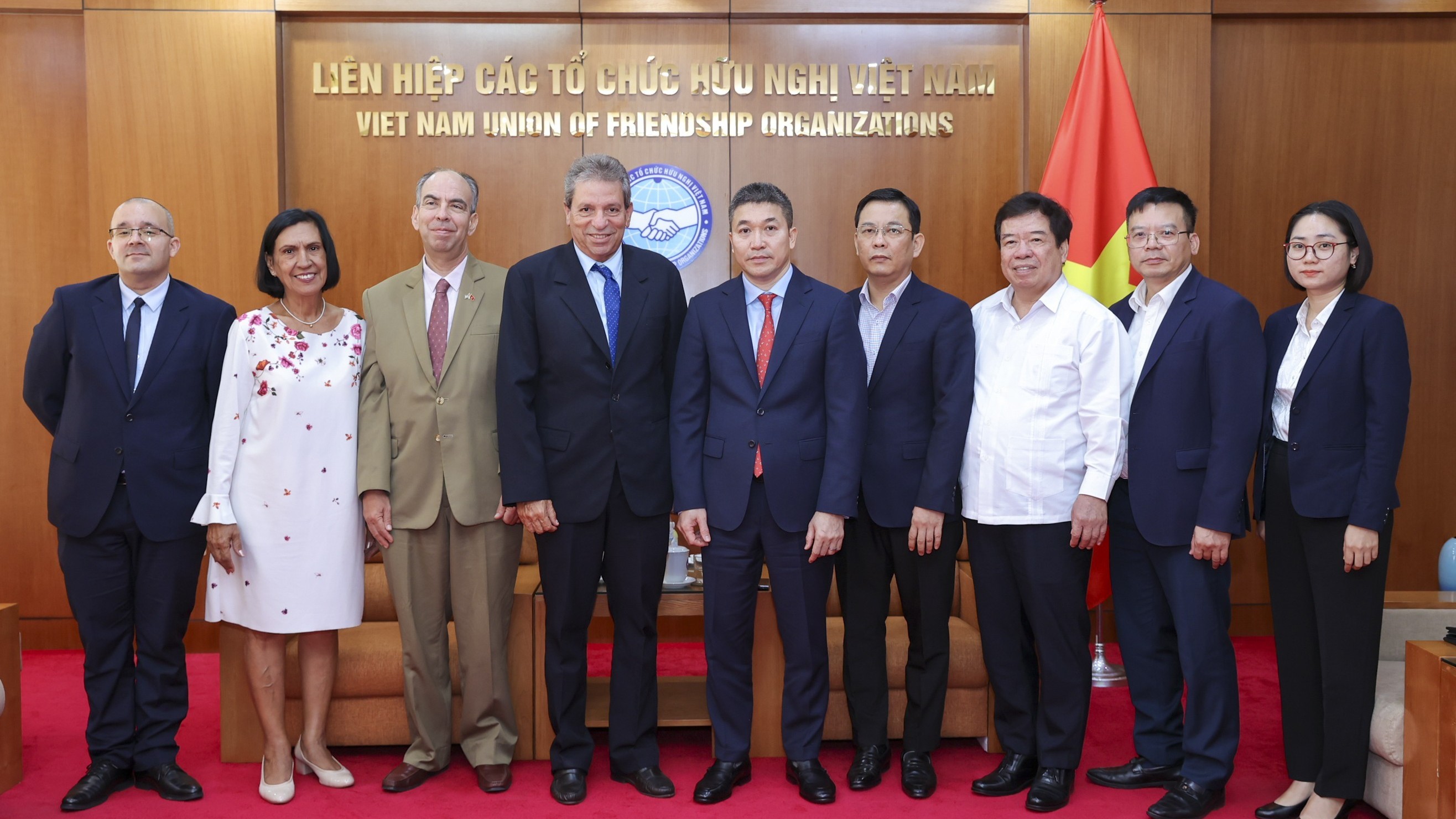 រួមគ្នាសរសេរបន្តនូវដំណើររឿងមិត្តភាពវៀតណាម - គុយបា
