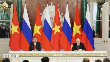 Tổng Bí thư, Chủ tịch nước Tô Lâm và Tổng thống Nga Putin phát biểu với báo chí
