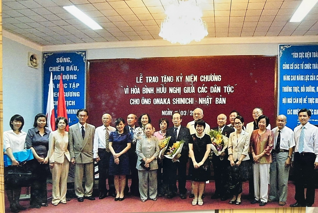 Tưởng nhớ ông Onaka Shinichi – người bạn lớn của hòa bình và hữu nghị Việt Nam – Nhật Bản Tưởng nhớ ông Onaka Shinichi – người bạn lớn của hòa bình và hữu nghị Việt Nam – Nhật Bản