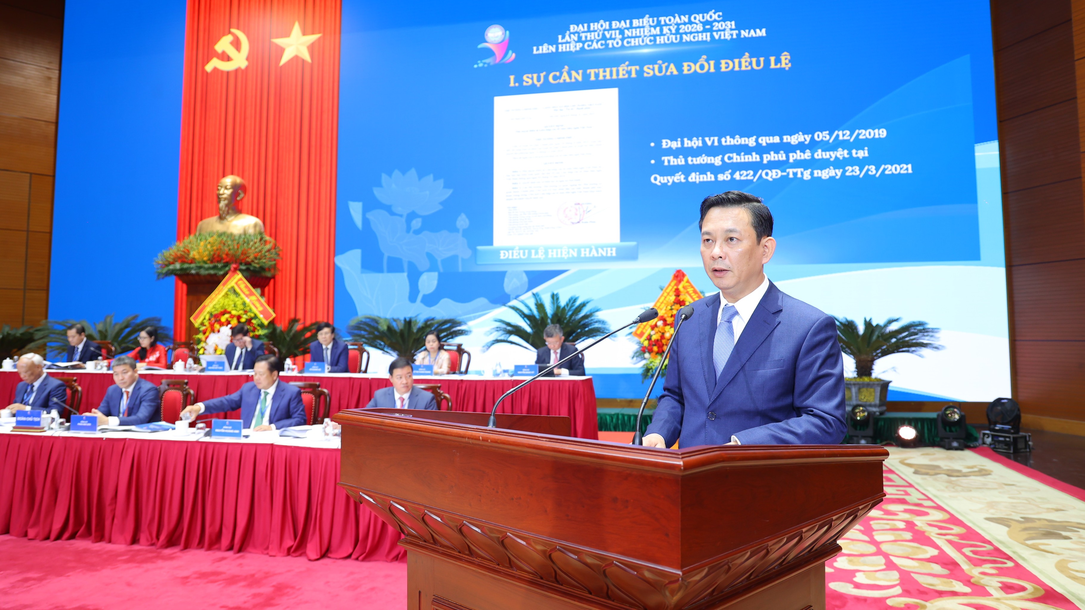 Sửa đổi, bổ sung Điều lệ Liên hiệp các tổ chức hữu nghị Việt Nam