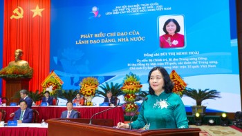 សុន្ទរកថារបស់ប្រធានគណៈកម្មាធិការមជ្ឈិមរណសិរ្សមាតុភូមិ Bui Thi Minh Hoai នៅមហាសន្និបាតតំណាងទូទាំងប្រទេសនៃសហភាពបណ្តាអង្គការមិត្តភាពវៀតណាម