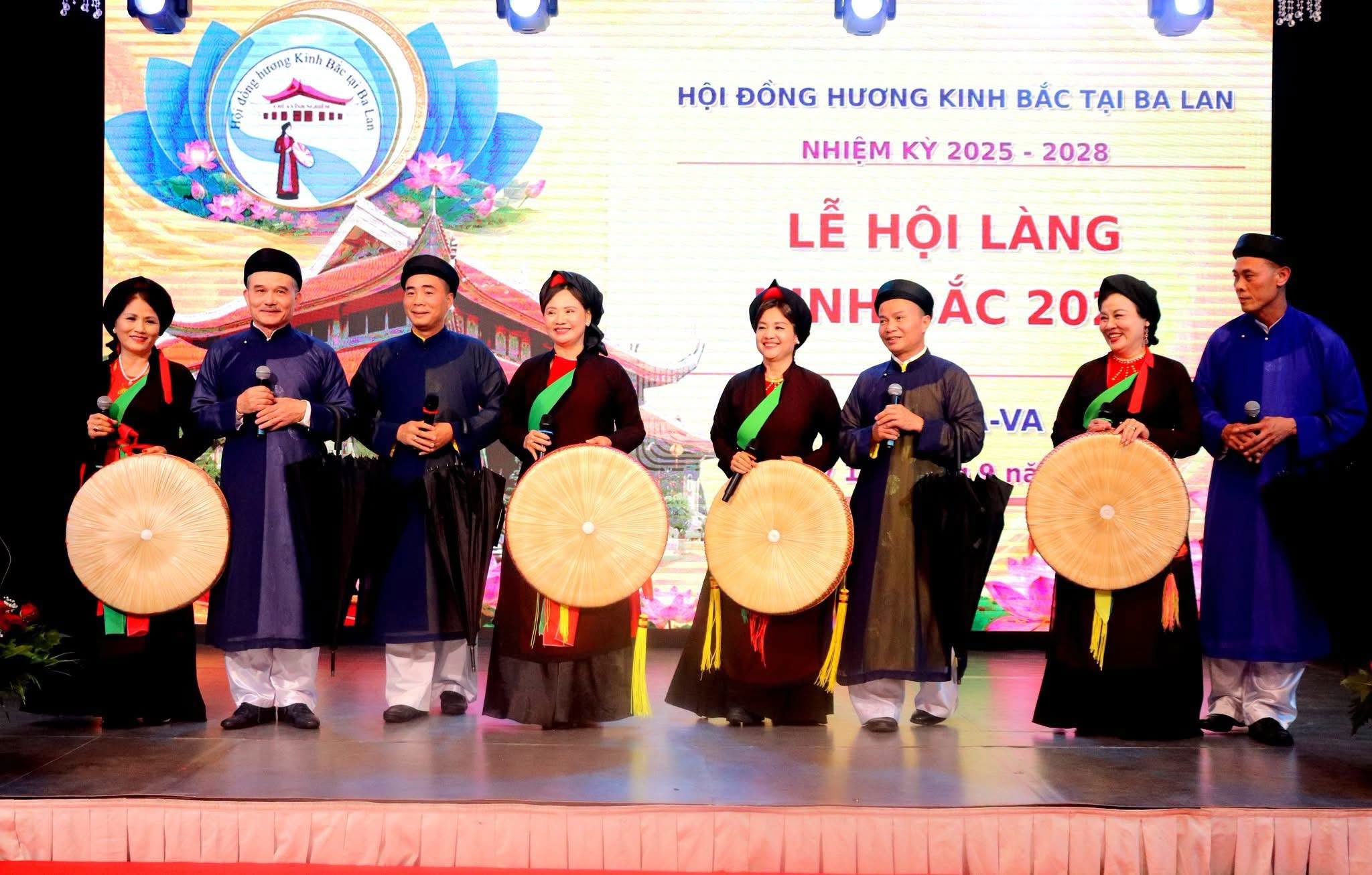 Tái hiện chợ quê Kinh Bắc tại Ba Lan Tái hiện chợ quê Kinh Bắc tại Ba Lan