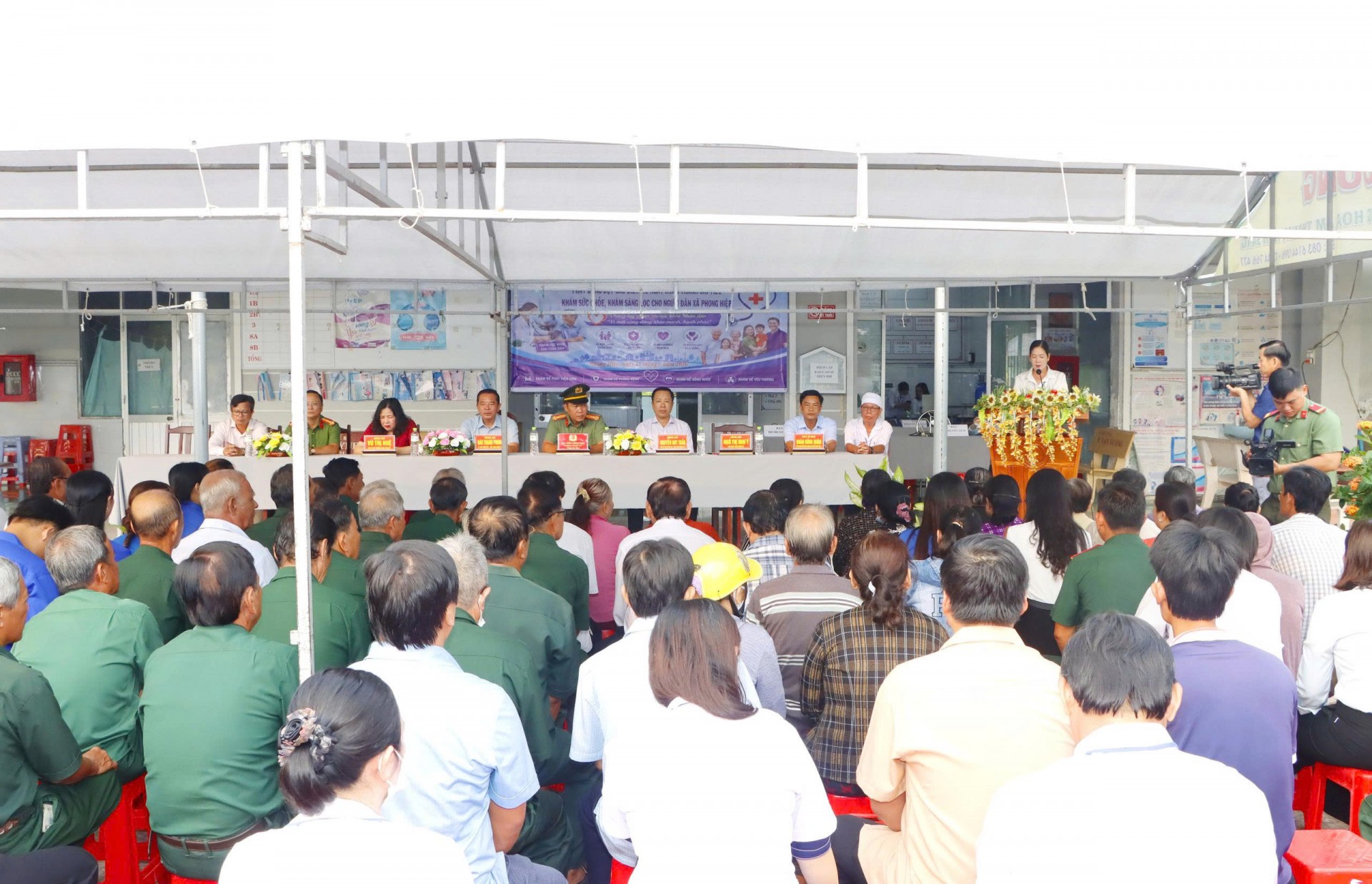 Cà Mau: Ra quân cao điểm 45 ngày khám sức khỏe, sàng lọc cho Nhân dân