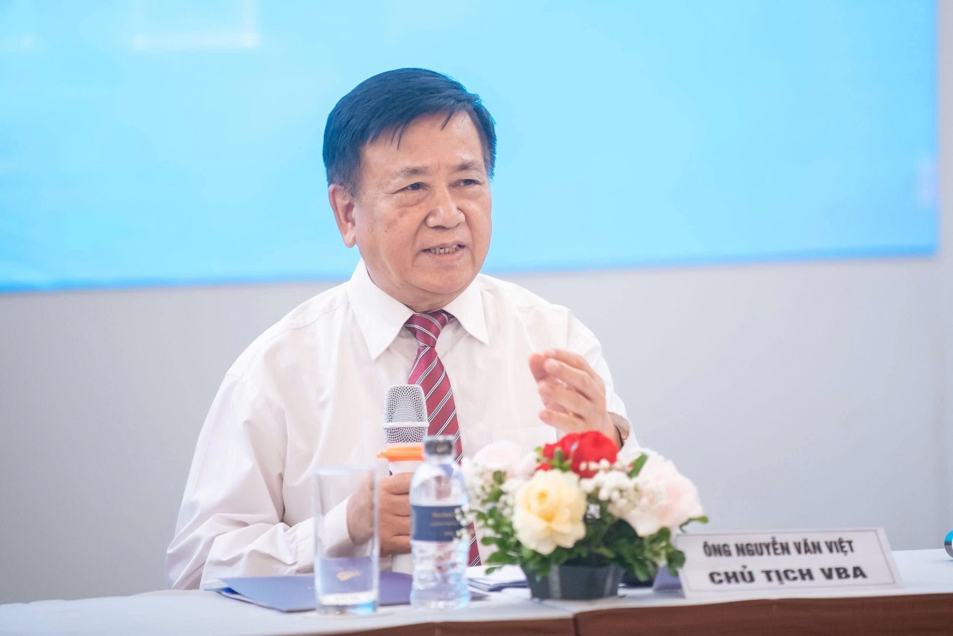 Assoc. Prof. Dr. Nguyen Van Viet: “Transparency and alignment with national goals are not merely responsibilities; they are a means to enhance one’s own competitiveness.” Assoc. Prof. Dr. Nguyen Van Viet: “Transparency and alignment with national goals are not merely responsibilities; they are a means to enhance one’s own competitiveness.”