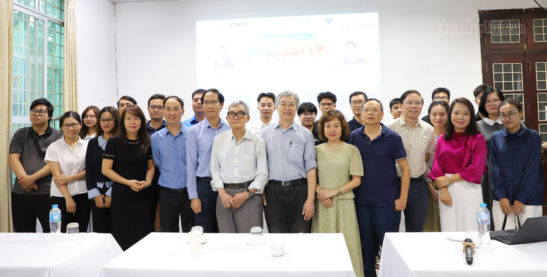 មេរៀនបង្រៀន «AI ជាមួយរូបវិទ្យា» មិនត្រឹមតែធ្វើបច្ចុប្បន្នភាពនូវបណ្តាការអនុវត្តរបស់ AI នៅក្នុងរូបវិទ្យាប៉ុណ្ណោះទេ ប៉ុន្តែថែមទាំងបើកចេញនូវទស្សនវិស័យថ្មីមួយអំពីការស្រាវជ្រាវវិទ្យាសាស្ត្រនៅក្នុងយុគសម័យទិន្នន័យផងដែរ។