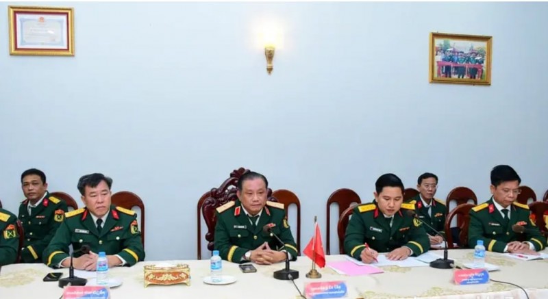 ឧត្តមសេនីយ៍ទោ Tran Chi Tam មេបញ្ជាការរងនយោបាយយោធភូមិភាគ និងសមមិត្តនានានៅក្នុងគណៈប្រតិភូការងារ បានឯកភាពលើខ្លឹមសារសម្របសម្រួលស្តីពីការស្វែងរក និងប្រមូលផ្តុំអដ្ឋិធាតុយុទ្ធជនពលីកងទ័ពស្ម័គ្រចិត្ត និងអ្នកជំនាញការវៀតណាម ដែលបានពលីជីវិតក្នុងសម័យសង្គ្រាមនានានៅកម្ពុជា។