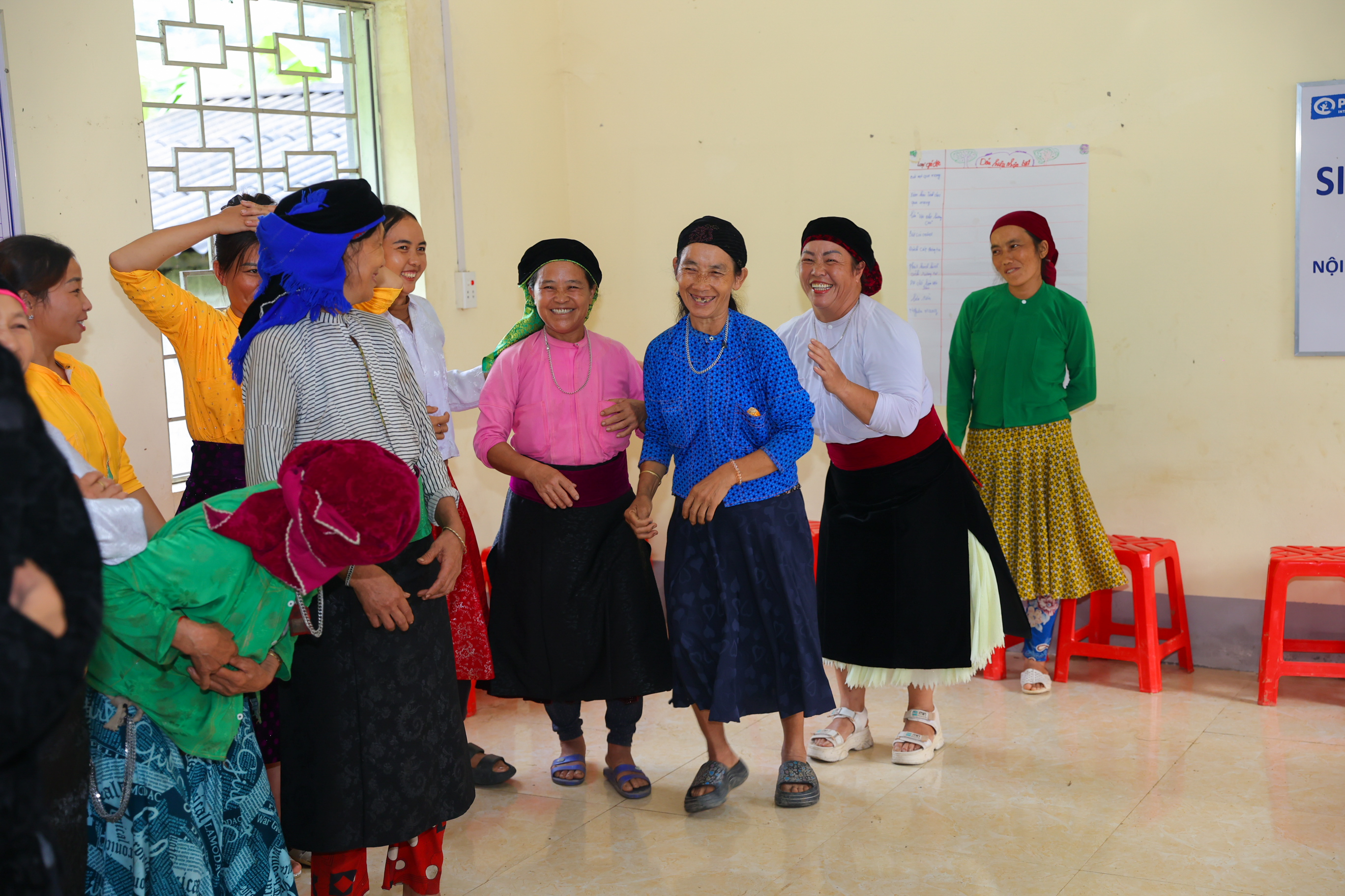 Học cách làm cha mẹ Học cách làm cha mẹ