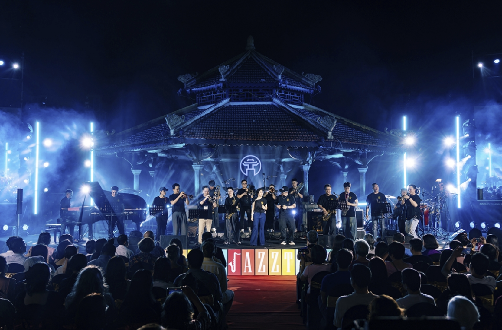 Hanoi Jazztival 2026 vang lên, khép lại hành trình ba ngày của mùa đầu tiên với những sắc thái khác nhau của Jazz. (Ảnh: BTC) Hanoi Jazztival 2026 vang lên, khép lại hành trình ba ngày của mùa đầu tiên với những sắc thái khác nhau của Jazz. (Ảnh: BTC)