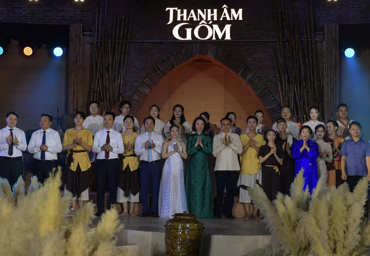 Sự kiện đem đến cho du khách quốc tế và khán giả Hà Nội một cách tiếp cận khác với nghề gốm tại làng nghề Bát Tràng. (Ảnh: BTC) Sự kiện đem đến cho du khách quốc tế và khán giả Hà Nội một cách tiếp cận khác với nghề gốm tại làng nghề Bát Tràng. (Ảnh: BTC)