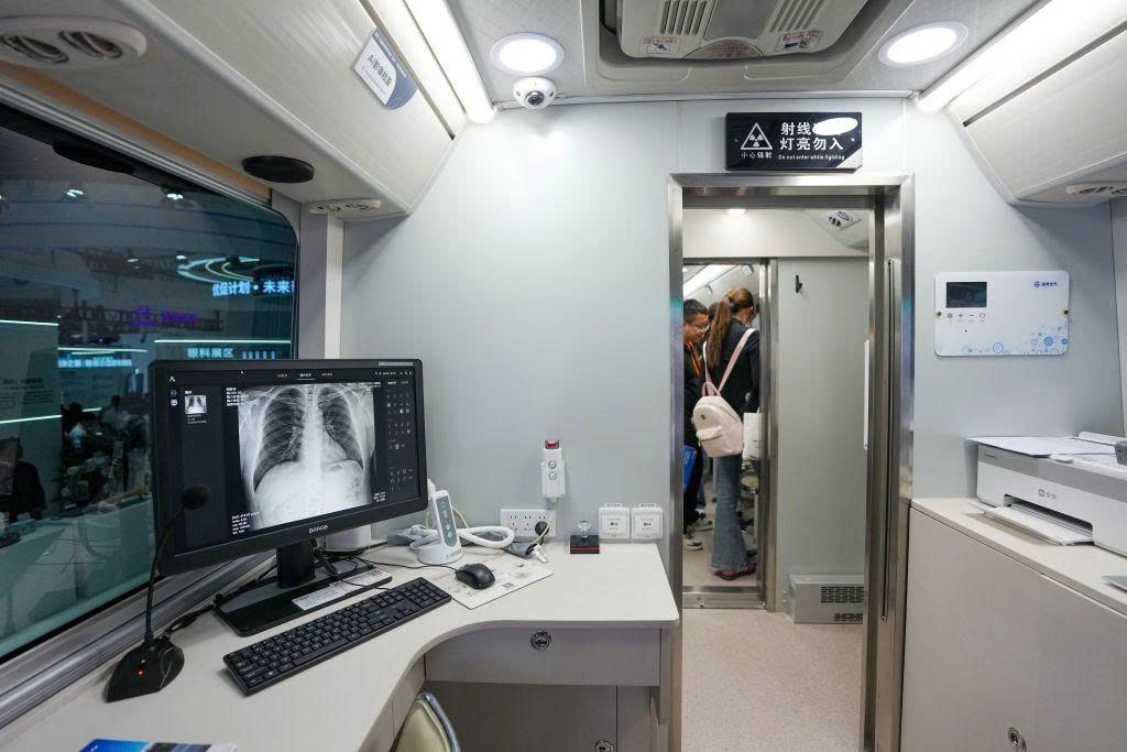 Các doanh nghiệp nước ngoài nắm bắt ba cơ hội mới tại Hội chợ Thương mại Dịch vụ Quốc tế Trung Quốc 2026 Các doanh nghiệp nước ngoài nắm bắt ba cơ hội mới tại Hội chợ Thương mại Dịch vụ Quốc tế Trung Quốc 2026