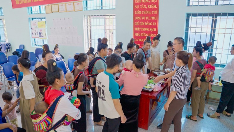 JMOFA và hành trình hồi sinh nụ cười trẻ thơ nơi đỉnh Bắc Yên JMOFA và hành trình hồi sinh nụ cười trẻ thơ nơi đỉnh Bắc Yên