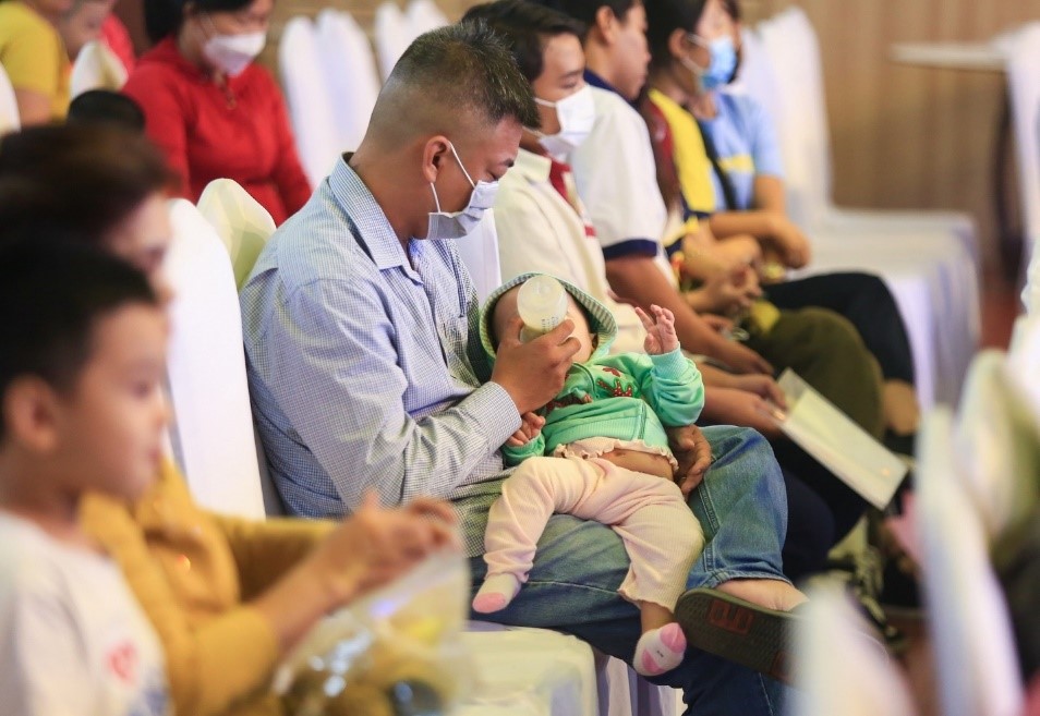 Có những bé mất mẹ vì Covid 19 khi chưa đầy tuổi Có những bé mất mẹ vì Covid 19 khi chưa đầy tuổi