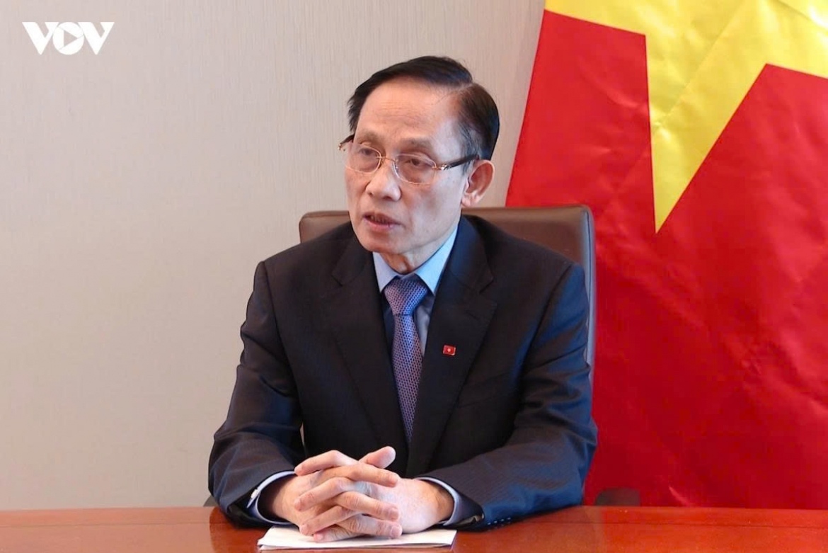 Minister of Foreign Affairs Le Hoai Trung.