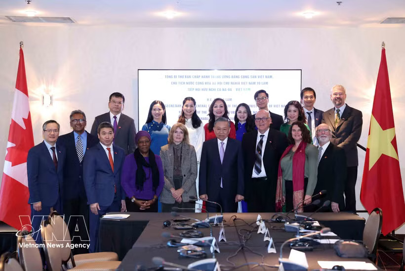 General Secretary and President Calls for Expanded Vietnam-Canada People-to-people Exchanges General Secretary and President Calls for Expanded Vietnam-Canada People-to-people Exchanges