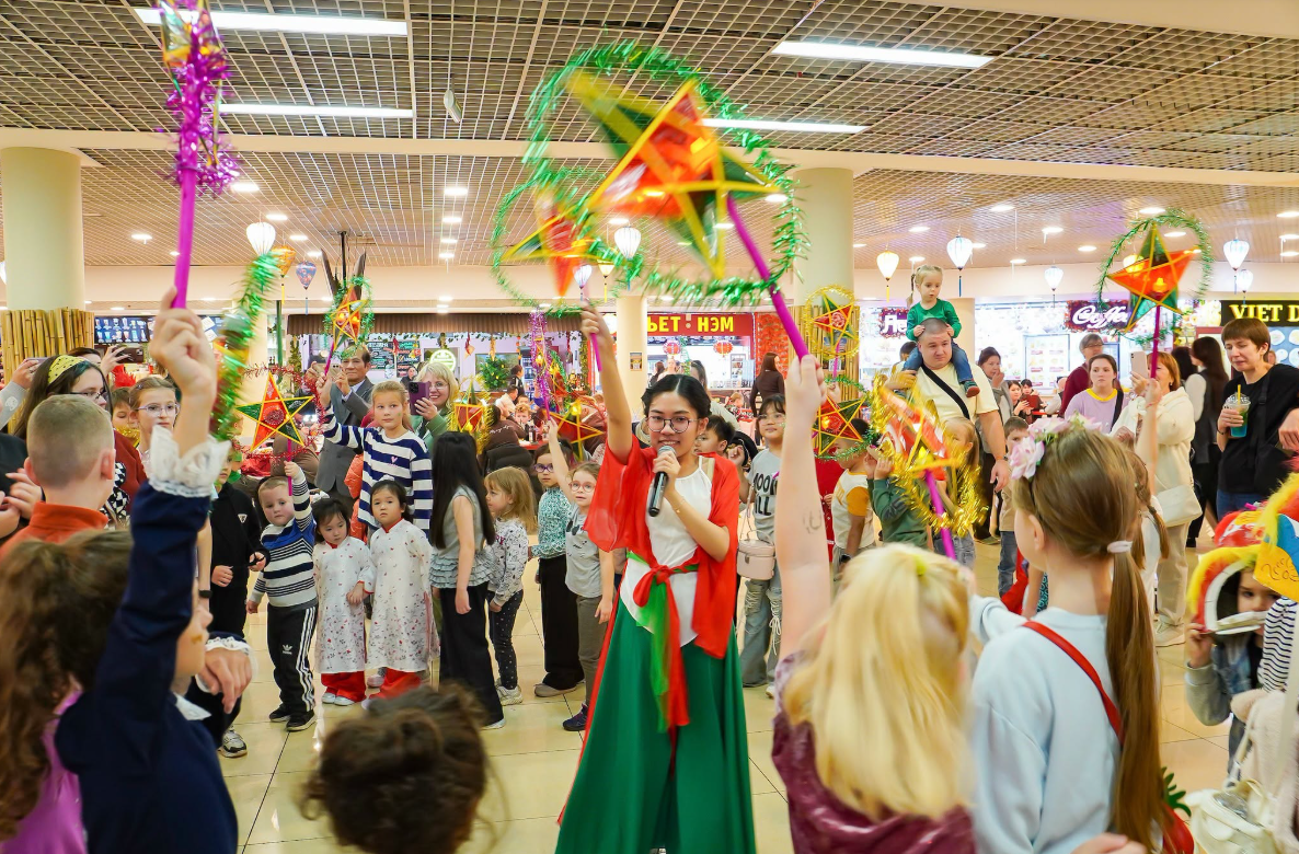 В Москве прошёл вьетнамский праздник середины осени