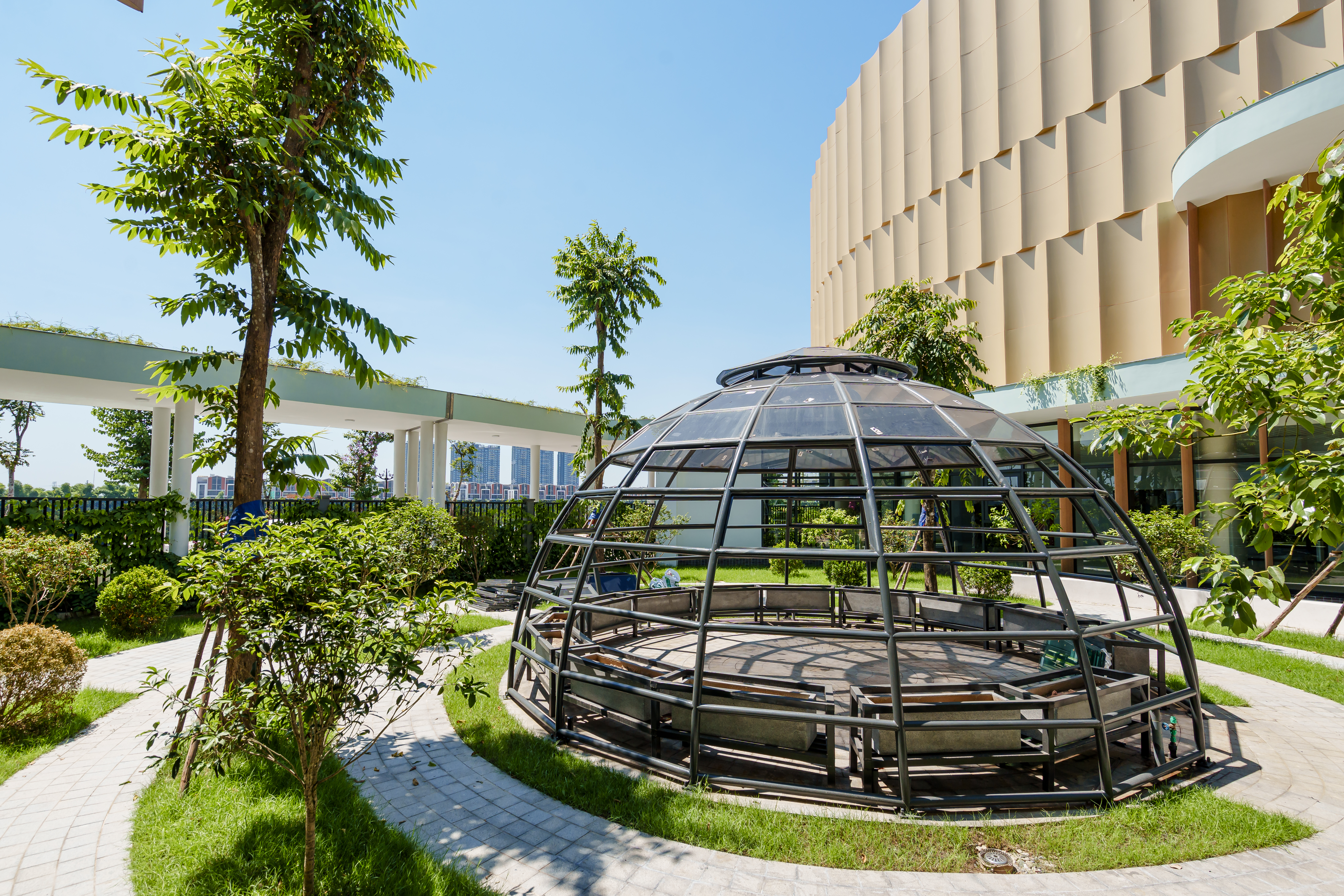 Vin Nexus Center: Trường học hạnh phúc hình trái tim và những gam màu rất “lạ” Vin Nexus Center: Trường học hạnh phúc hình trái tim và những gam màu rất “lạ”
