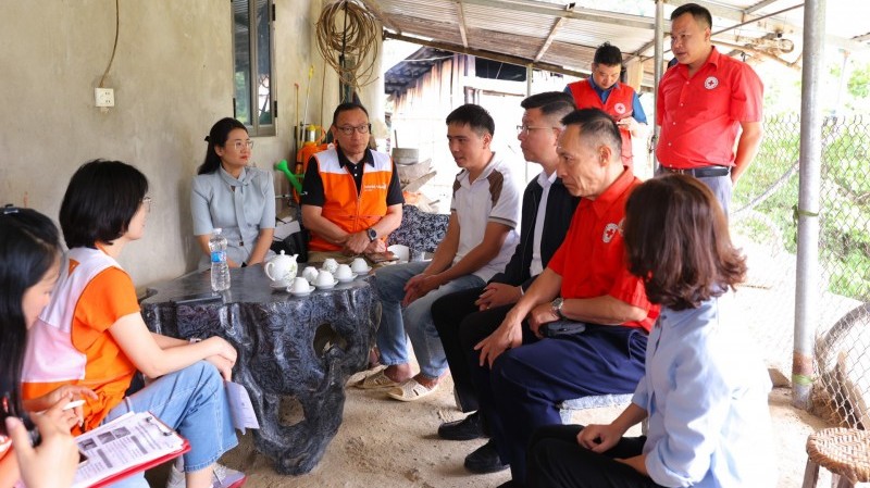 World Vision ជួយឧបត្ថម្ភប្រជាពលរដ្ឋ Dao San ឱ្យស្តារឡើងវិញក្រោយគ្រោះទឹកជំនន់ហូរគំហុក
