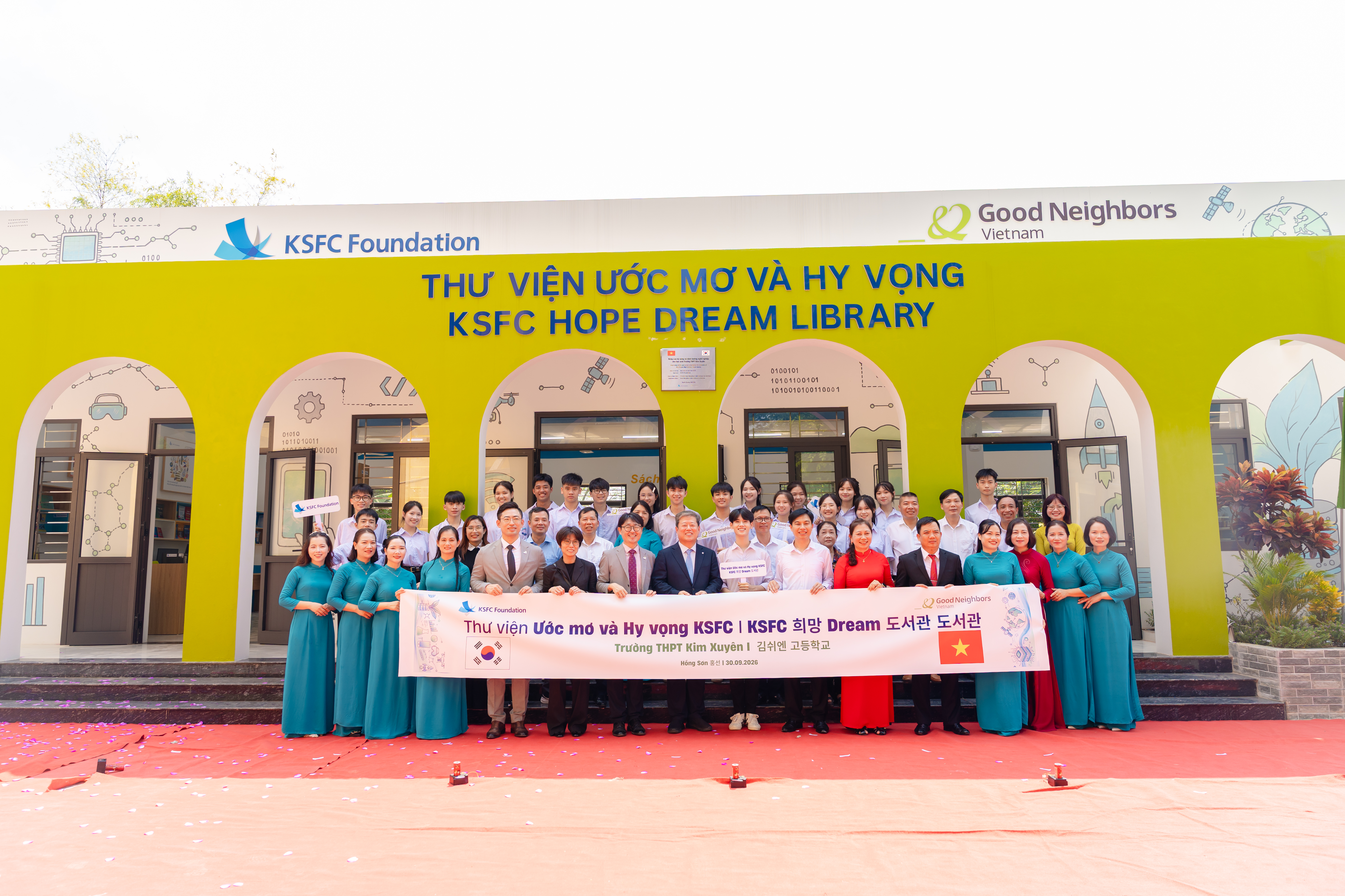 Tuyên Quang: Thêm không gian đọc sách, trải nghiệm và hướng nghiệp cho học sinh Kim Xuyên