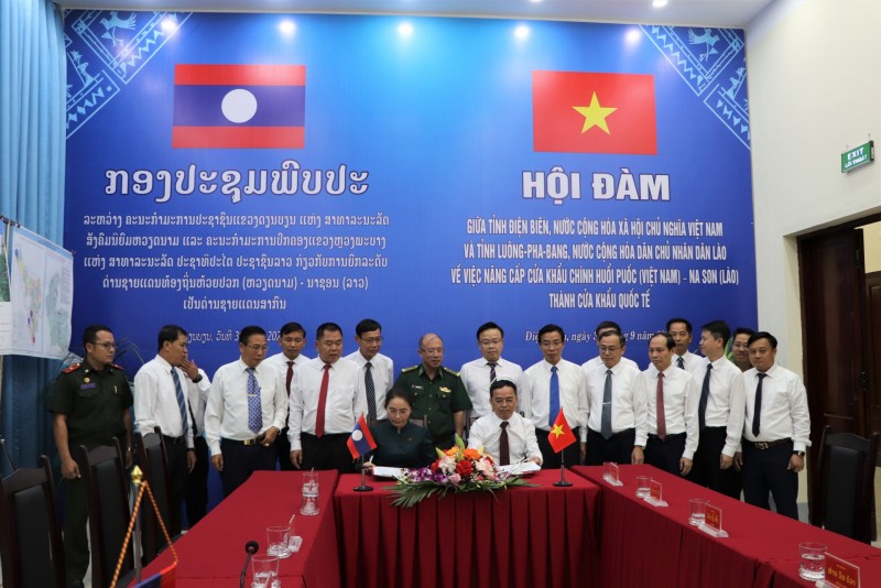 Điện Biên và Luông Pha Bang thống nhất nâng cấp cửa khẩu quốc tế Điện Biên và Luông Pha Bang thống nhất nâng cấp cửa khẩu quốc tế