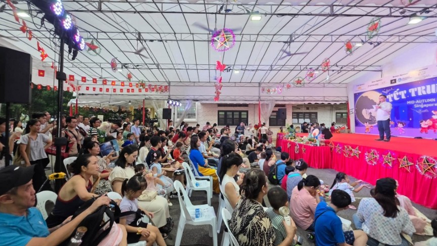 ສັງຄົມຊາວຫວຽດນາມອາໄສ ຢູ່ ສິງກະໂປ ຕ້ອນຮັບບຸນໄຫວ້ພະຈັນ ປີ 2026 ຢ່າງຟົດຟື້ນ
