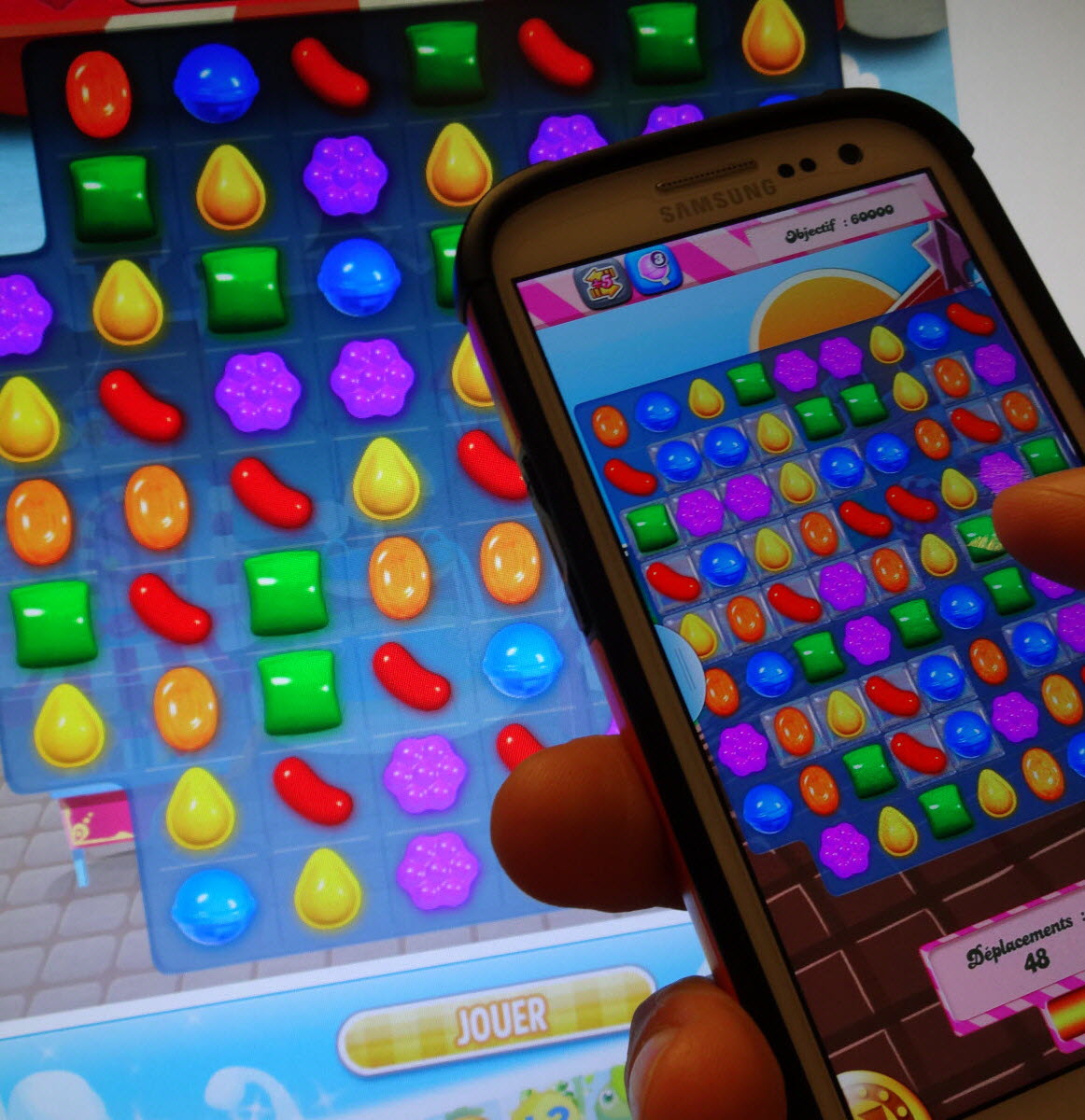 Tin quốc tế ngày 1/10: Tin quốc tế ngày 1/10: EU điều tra 9 hãng game về tiền ảo trong trò chơi