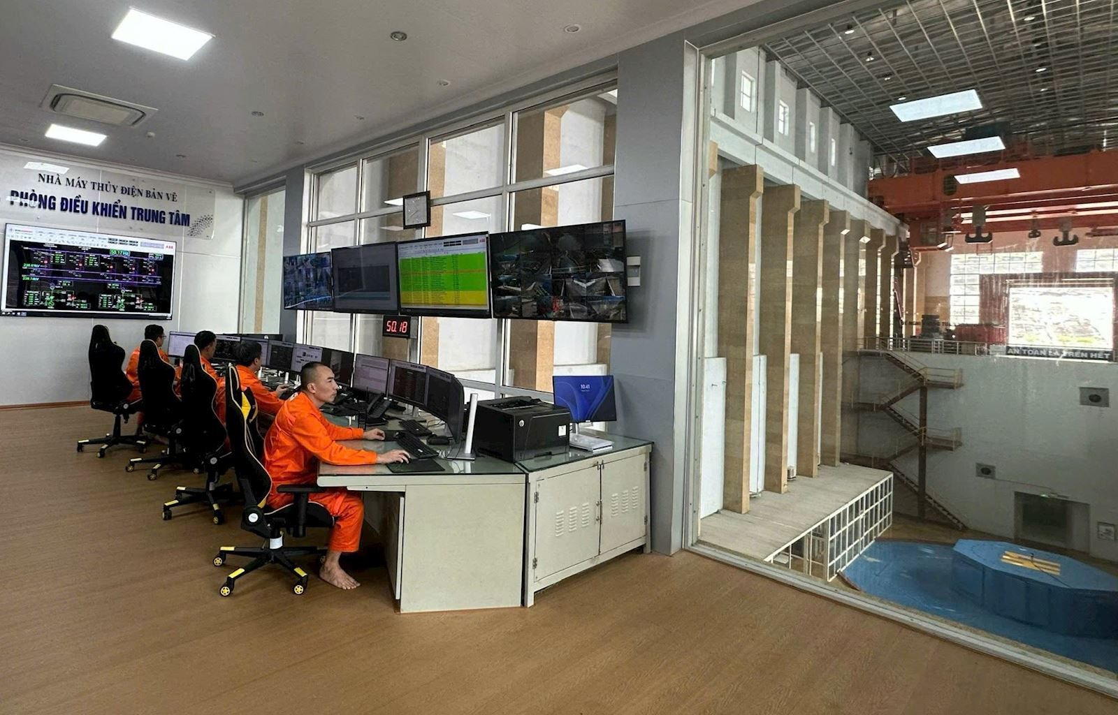Công ty Thủy điện Bản Vẽ hoàn thành kế hoạch sản lượng điện năm 2026 với 917 triệu kWh, về đích trước 3 tháng so với kế hoạch Công ty Thủy điện Bản Vẽ hoàn thành kế hoạch sản lượng điện năm 2026 với 917 triệu kWh, về đích trước 3 tháng so với kế hoạch