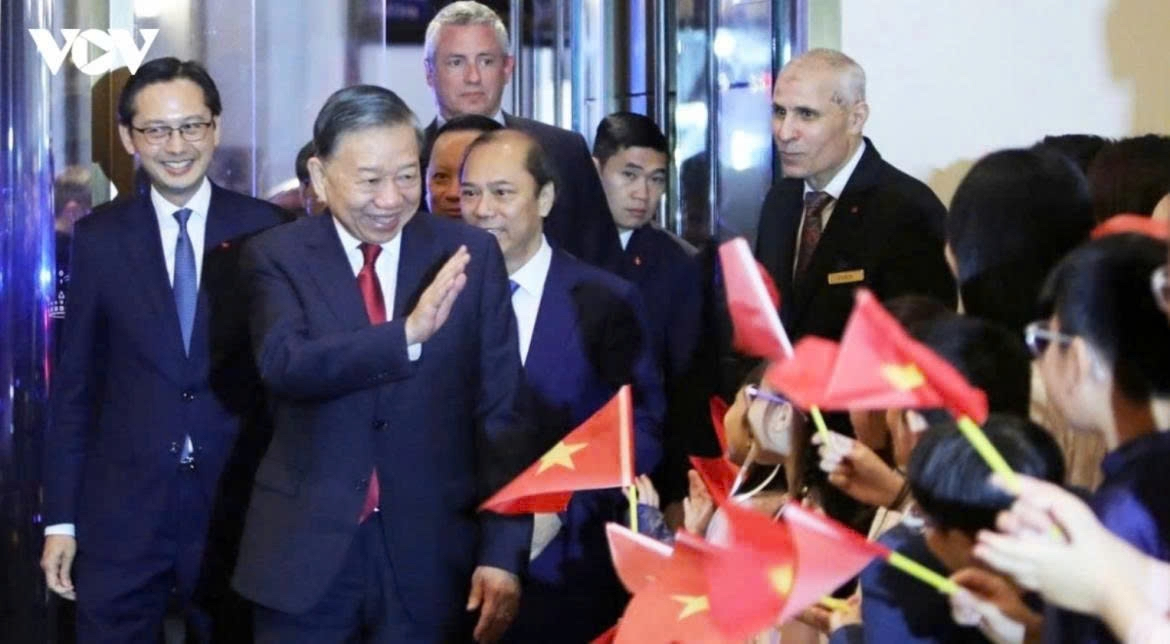 General Secretary of the Communist Party of Vietnam Central Committee and President To Lam arrives in New York for the High-Level General Debate of the 81st session of the United Nations General Assembly.