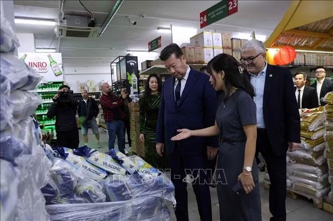 Chủ tịch Hạ viện Séc: Người Việt đóng góp tích cực cho xã hội sở tại Chủ tịch Hạ viện Cộng hòa Séc: Người Việt đóng góp tích cực cho xã hội sở tại