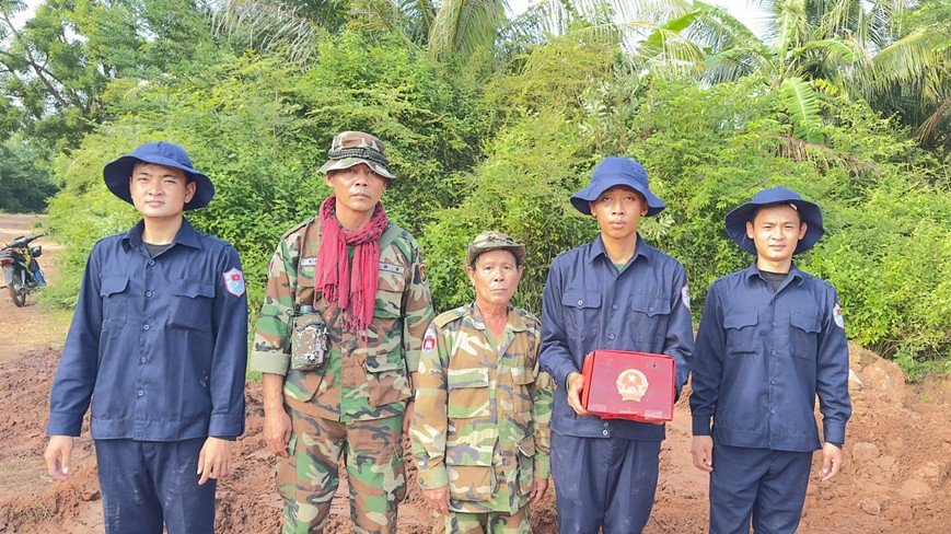 ខេត្ត Tay Ninh ស្វែងរក និងប្រមូលបានអដ្ឋិធាតុយុទ្ធជនពលីចំនួន ១០០ នៅកម្ពុជាក្នុងខែកញ្ញា