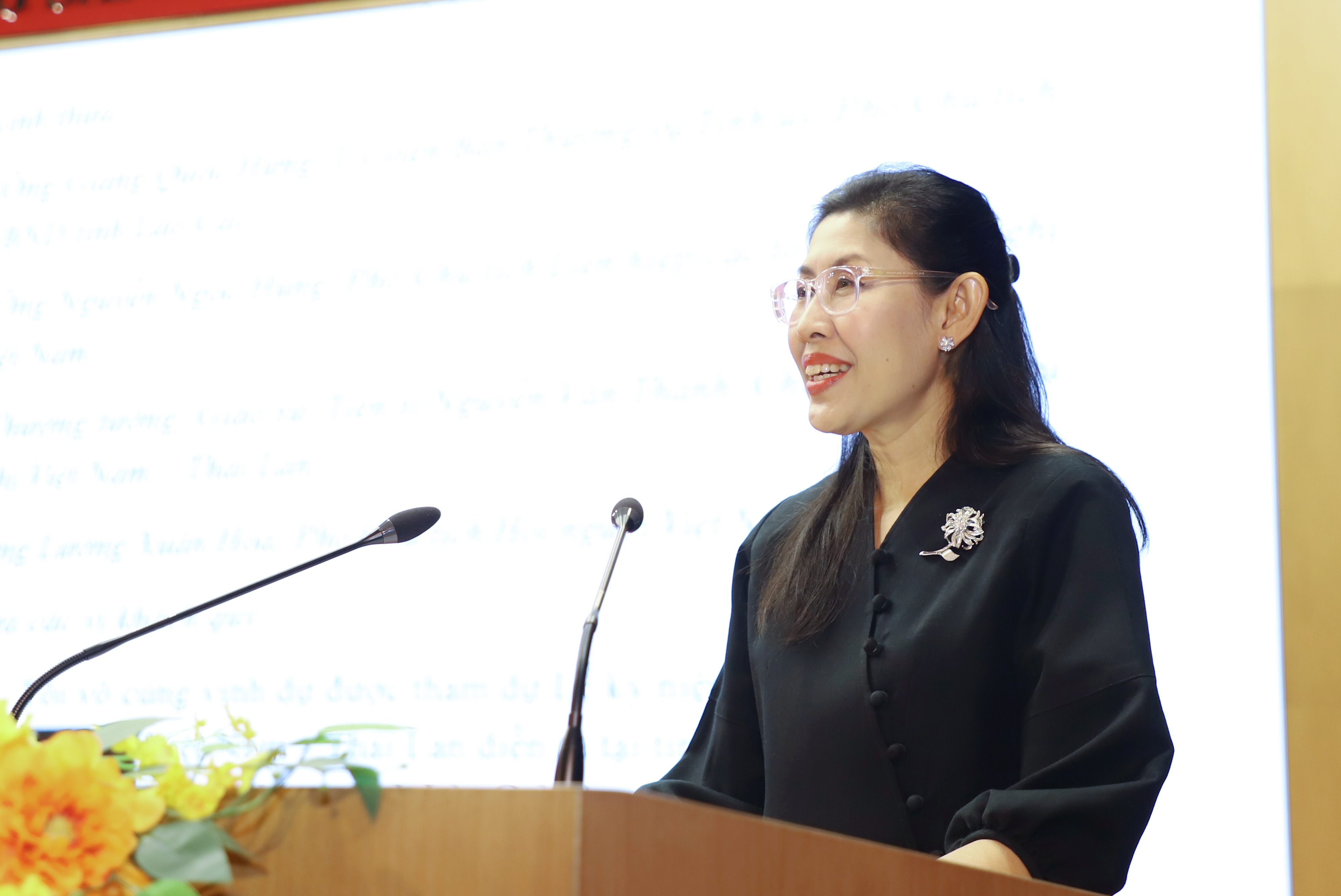 Đại sứ Thái Lan tại Việt Nam Urawadee Sriphiromya Đại sứ Thái Lan tại Việt Nam Urawadee Sriphiromya