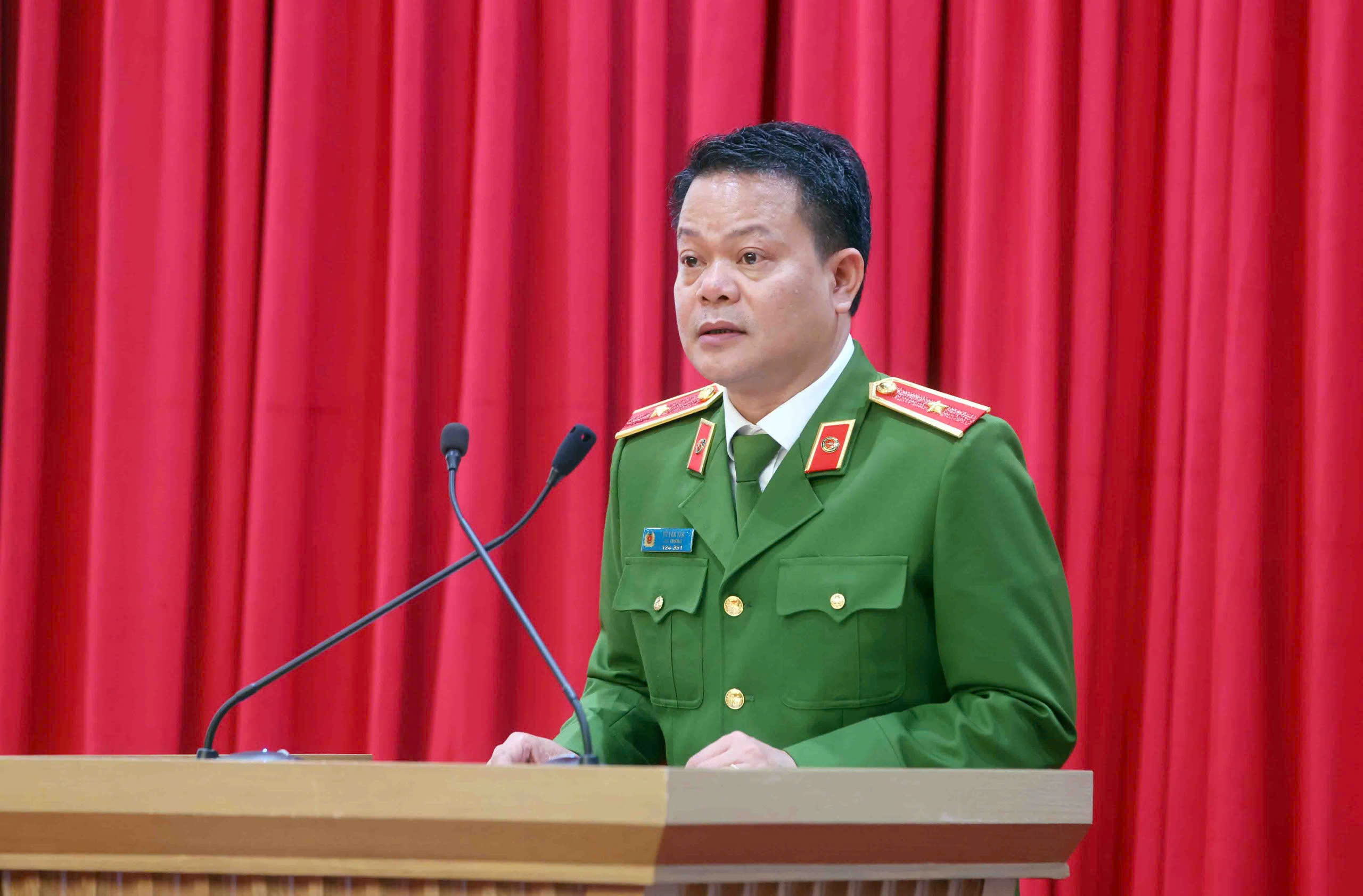 Thiếu tướng Vũ Văn Tấn: Cần xác lập đầy đủ địa vị pháp lý của VNeID trong hệ sinh thái số quốc gia