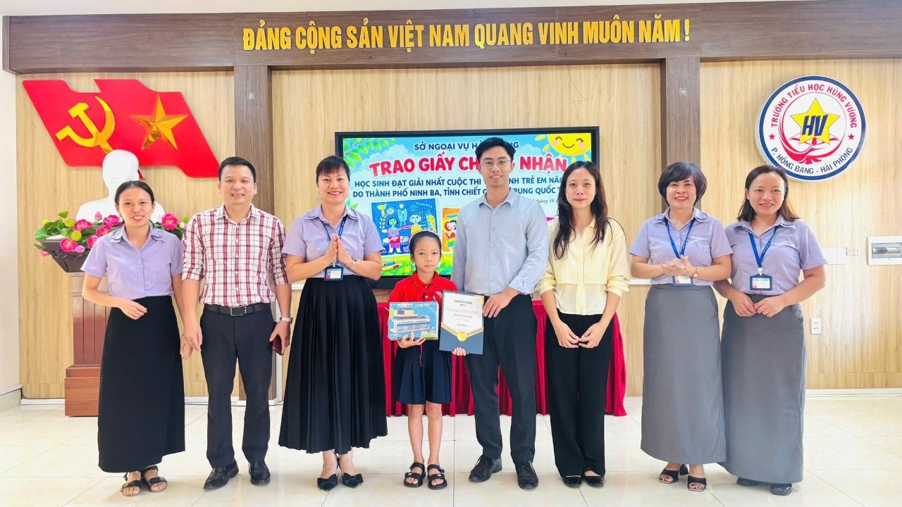 海防学生在中国宁波儿童绘画比赛中获奖