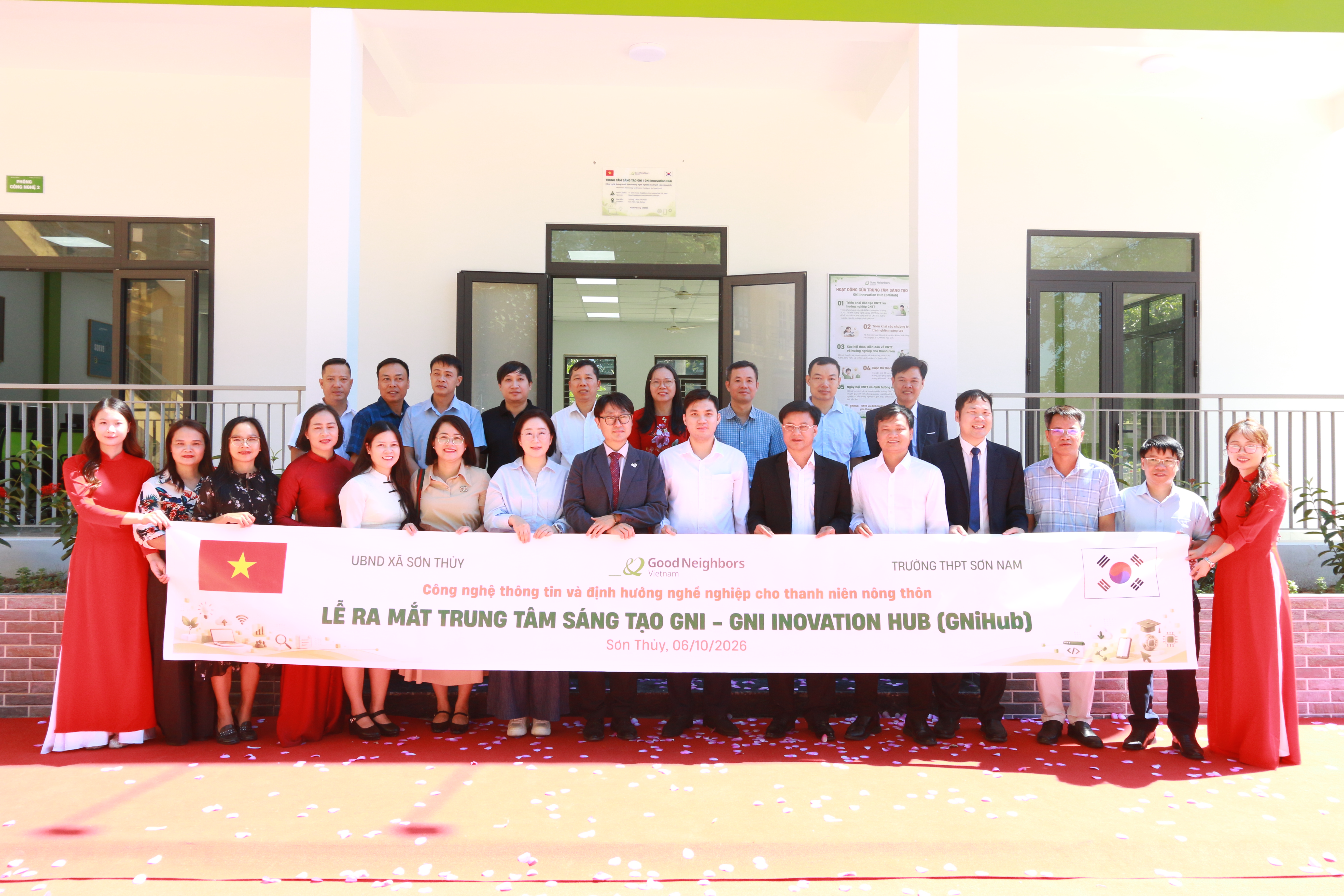 Ra mắt Trung tâm sáng tạo GNI tại Tuyên Quang Ra mắt Trung tâm sáng tạo GNI tại Tuyên Quang