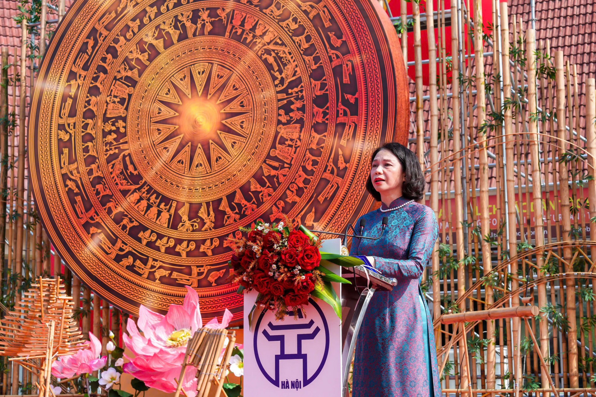 Phó chủ tịch Vũ Thu Hà phát biểu. (Ảnh: T.L) Phó chủ tịch Vũ Thu Hà phát biểu. (Ảnh: T.L)